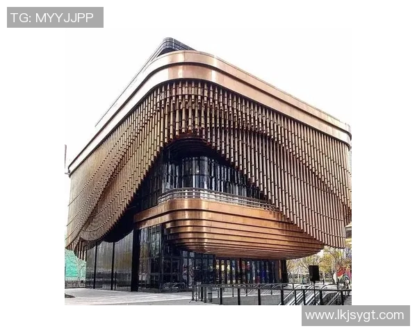 塔火车头与瓦的对决：探索两者在建筑与艺术中的独特魅力与价值